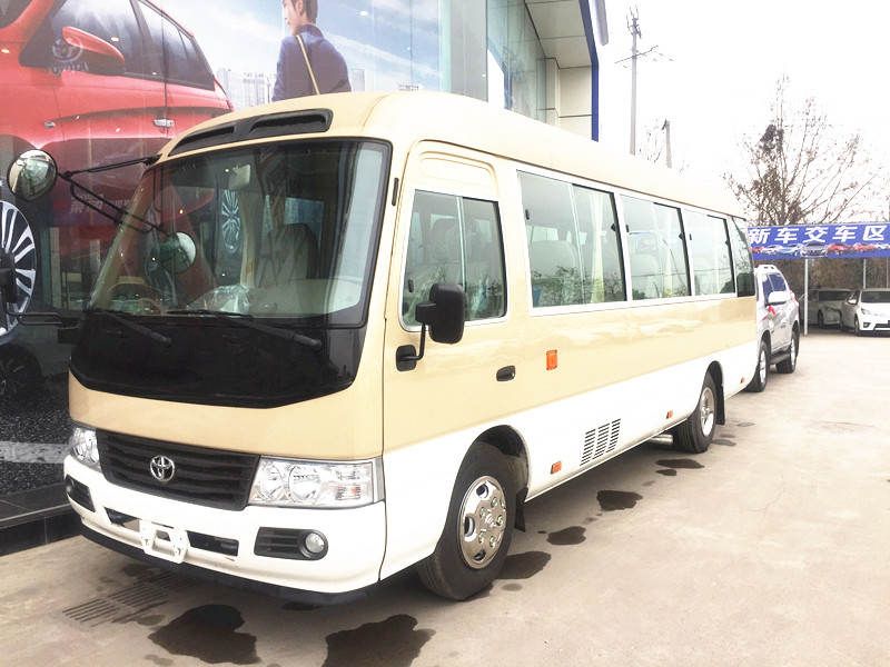成都大巴包車租