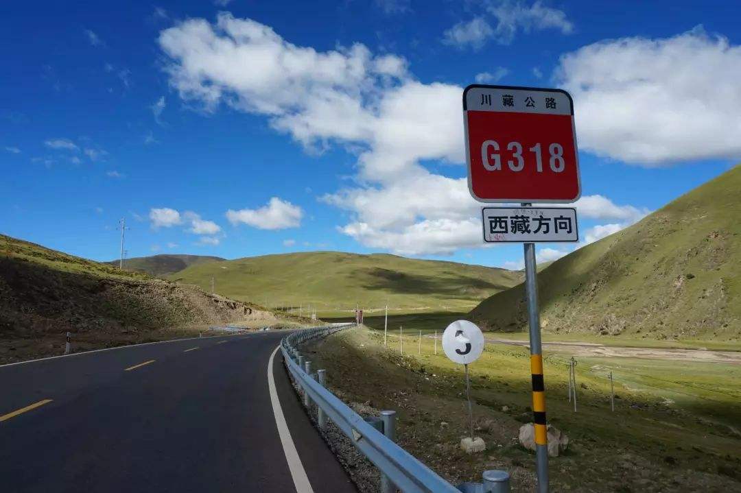  為什么大多數人選擇川藏線包車或拼車